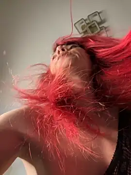 Snapshot of AlyxVonD chatting on September 29, 2025, 7:08 pm AlyxVonD online show from September 29, 2025, 7:08 pm