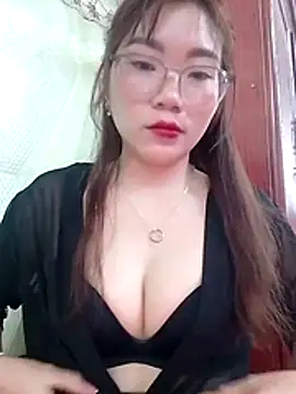 Snapshot of MyMy08 chatting on December 22, 2025, 2:30 am MyMy08 online show from December 22, 2025, 2:30 am