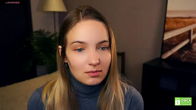 HongTomczak online show from September 29, 2025, 7:02 am