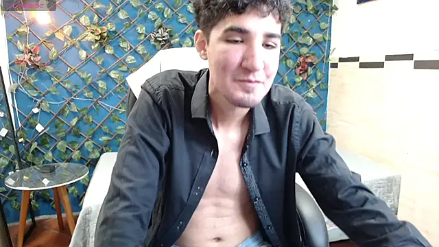 whitebull2606 online show from October 11, 2025, 12:58 pm