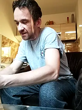 xxxxxcgbn online show from October 18, 2025, 3:02 pm