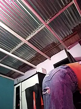 Snapshot of valentinarios_ chatting on October 27, 2025, 12:26 am valentinarios  online show from October 27, 2025, 12:26 am