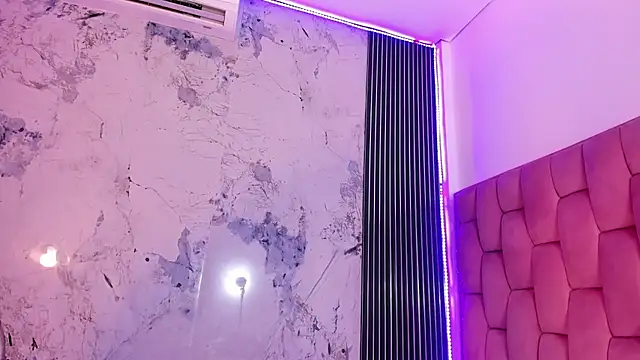 Snapshot of Mia_Duarte1 chatting on October 21, 2025, 7:36 pm Mia Duarte1 online show from October 21, 2025, 7:36 pm