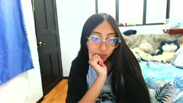 Nanilux online show from October 31, 2025, 12:55 am