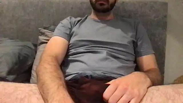 jwicks1669 online show from September 12, 2025, 11:15 pm