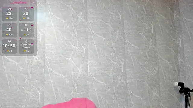 Snapshot of Sophi_Thaylorr chatting on October 27, 2025, 1:37 pm Sophi Thaylorr online show from October 27, 2025, 1:37 pm