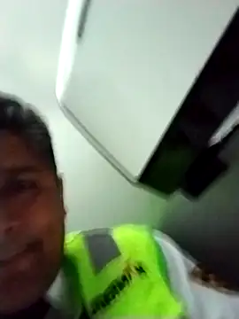 Snapshot of danigarci2307 chatting on October 18, 2025, 2:18 pm danigarci2307 online show from October 18, 2025, 2:18 pm