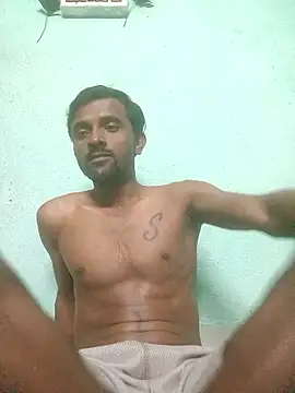 ShinuRoy online show from March 12, 2026, 1:39 pm