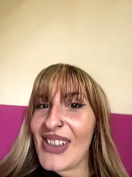 Snapshot of Sexy_Bulgarian_woman chatting on October 22, 2025, 9:09 am Sexy Bulgarian woman online show from October 22, 2025, 9:09 am