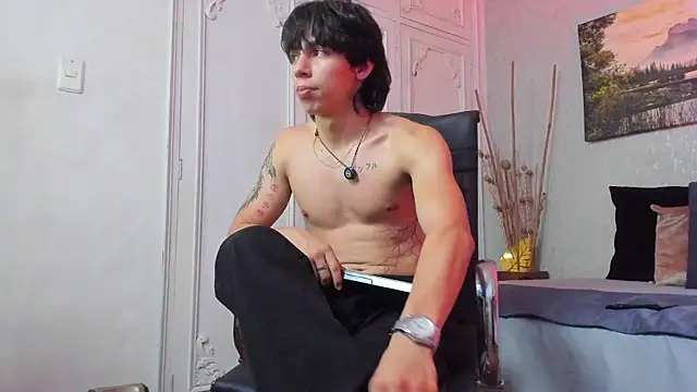 Tyler durten online show from August 4, 2026, 3:53 am