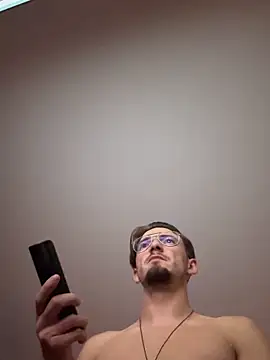 AndrewAndrew997 online show from November 2, 2025, 7:33 am