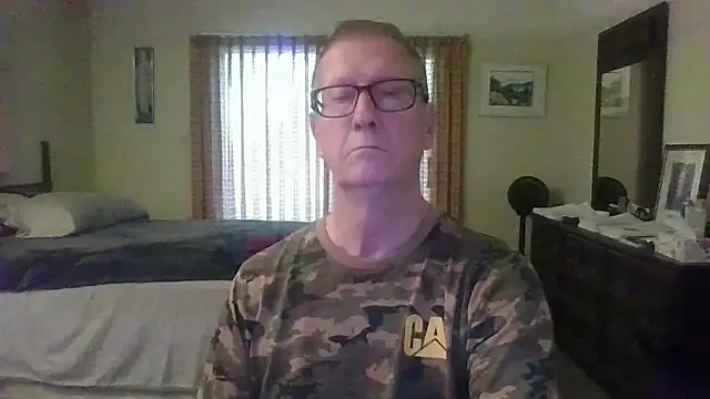 camminmichaellll online show from October 24, 2025, 8:49 pm