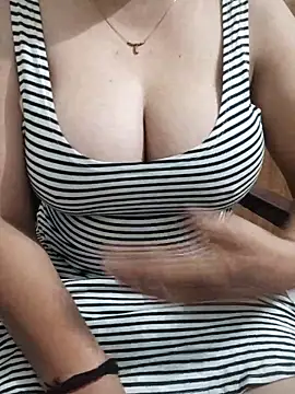 priya hot 69 online show from September 12, 2025, 6:41 pm