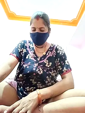 Sexi savitri online show from October 9, 2025, 3:43 pm