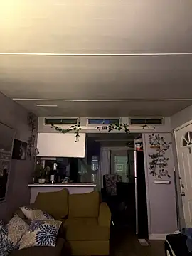 Snapshot of B3toBaby chatting on January 14, 2026, 4:18 am B3toBaby online show from January 14, 2026, 4:18 am