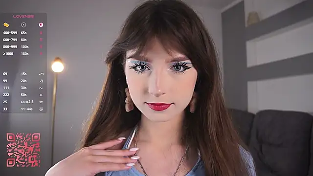 DreamyDaisy online show from October 12, 2025, 6:18 pm