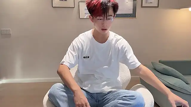 STxuguanhan online show from October 7, 2025, 8:00 am