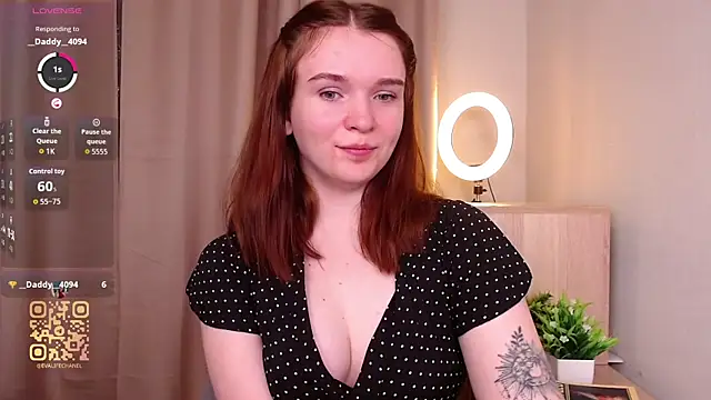 EvaJackson111 online show from November 15, 2025, 2:13 pm