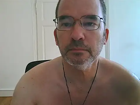 stallionrider88 online show from June 11, 2026, 10:35 am