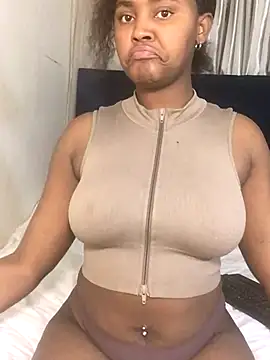 Snapshot of maminkiey chatting on September 20, 2025, 12:55 am maminkiey online show from September 20, 2025, 12:55 am