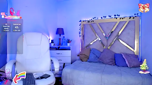 Ashley parkerr online show from November 25, 2025, 5:18 am