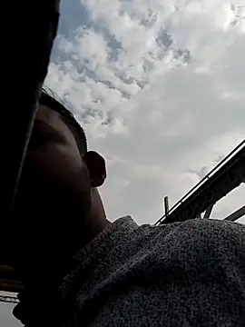 Snapshot of xyz-indian chatting on October 6, 2025, 4:10 am xyz-indian online show from October 6, 2025, 4:10 am