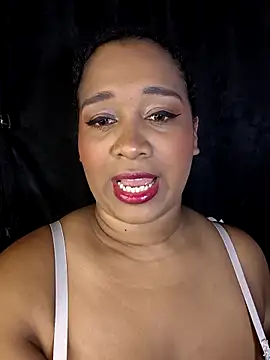Snapshot of Yera_brown69 chatting on April 21, 2026, 3:02 am Yera brown69 online show from April 21, 2026, 3:02 am