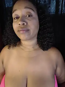 Snapshot of Yera_brown69 chatting on May 10, 2026, 10:37 pm Yera brown69 online show from May 10, 2026, 10:37 pm