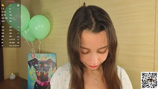 VineciaDestors online show from October 16, 2025, 6:09 pm