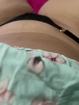 Snapshot of gaby_loira chatting on September 21, 2025, 3:08 am gaby loira online show from September 21, 2025, 3:08 am