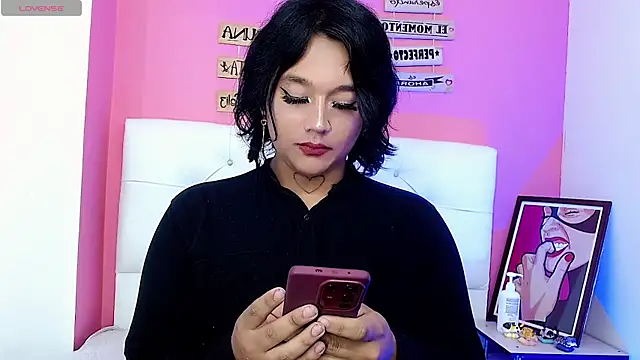 Snapshot of sofiia_xx chatting on September 12, 2025, 2:06 pm sofiia xx online show from September 12, 2025, 2:06 pm