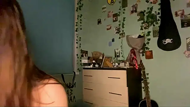 Snapshot of RayeBaj chatting on September 22, 2025, 5:26 pm RayeBaj online show from September 22, 2025, 5:26 pm