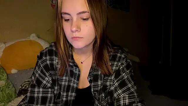 Snapshot of RayeBaj chatting on September 28, 2025, 4:34 pm RayeBaj online show from September 28, 2025, 4:34 pm