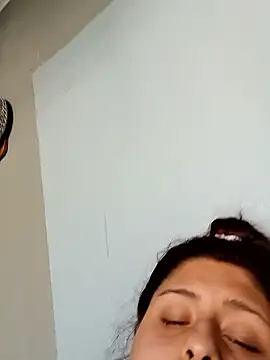 tudiablitalitabellaaa online show from March 21, 2026, 9:18 pm