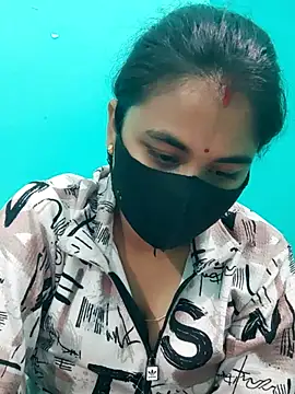 DivyaBhabhi69xh online show from March 18, 2026, 6:11 pm