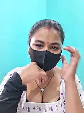 DivyaBhabhi69xh online show from June 19, 2026, 8:18 am