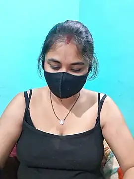 DivyaBhabhi69xh online show from June 19, 2026, 8:23 pm