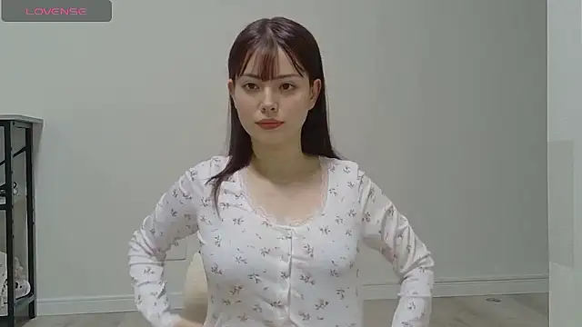 Snapshot of Mike-ch- chatting on September 22, 2025, 12:01 am Mike-ch- online show from September 22, 2025, 12:01 am