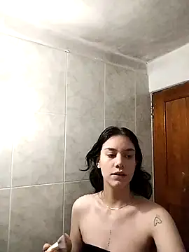 Snapshot of emmii_cute chatting on September 26, 2025, 8:02 pm emmii cute online show from September 26, 2025, 8:02 pm