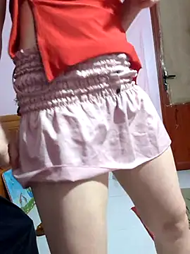 Snapshot of Lilyy-y chatting on September 25, 2025, 11:47 am Lilyy-y online show from September 25, 2025, 11:47 am