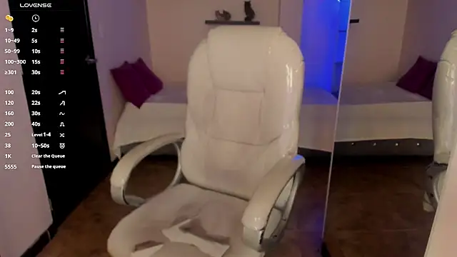 Snapshot of Dullcemariia_1s chatting on October 16, 2025, 6:42 pm Dullcemariia 1s online show from October 16, 2025, 6:42 pm