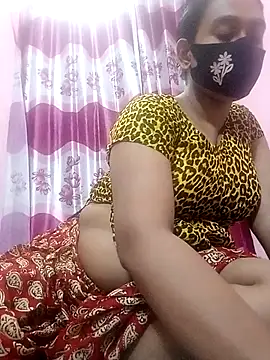 Snapshot of Sadia_1 chatting on October 21, 2025, 3:24 pm Sadia 1 online show from October 21, 2025, 3:24 pm