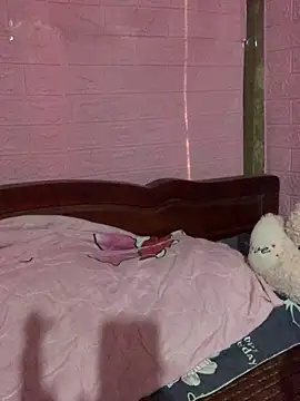 Snapshot of Star-sweet chatting on October 18, 2025, 6:05 am Star-sweet online show from October 18, 2025, 6:05 am