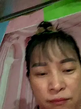 Snapshot of Star-sweet chatting on October 24, 2025, 11:39 am Star-sweet online show from October 24, 2025, 11:39 am