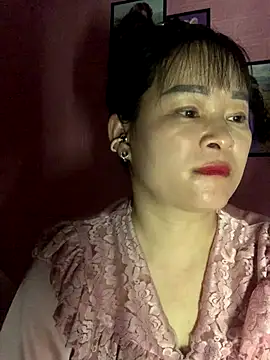 Snapshot of Star-sweet chatting on November 2, 2025, 4:15 am Star-sweet online show from November 2, 2025, 4:15 am