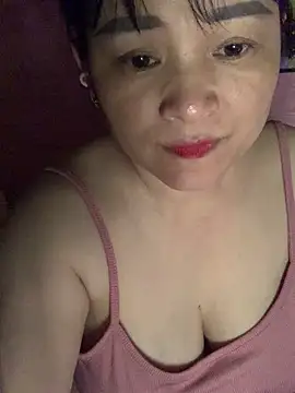 Snapshot of Star-sweet chatting on November 2, 2025, 4:20 pm Star-sweet online show from November 2, 2025, 4:20 pm