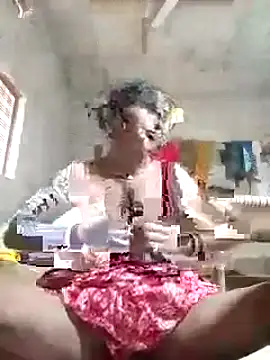 Snapshot of sadhna200 chatting on October 26, 2025, 9:37 am sadhna200 online show from October 26, 2025, 9:37 am