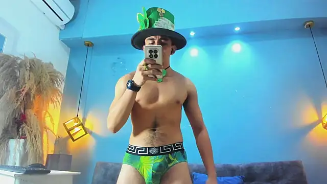 Eross Santy online show from March 16, 2026, 1:04 pm