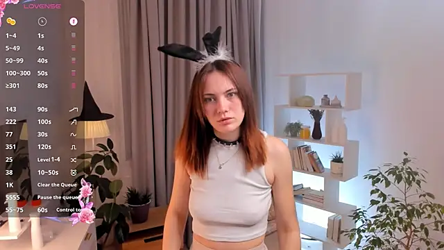 SirenaOstrem online show from November 27, 2025, 11:12 am