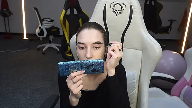  Lili 054 online show from October 4, 2025, 10:24 am